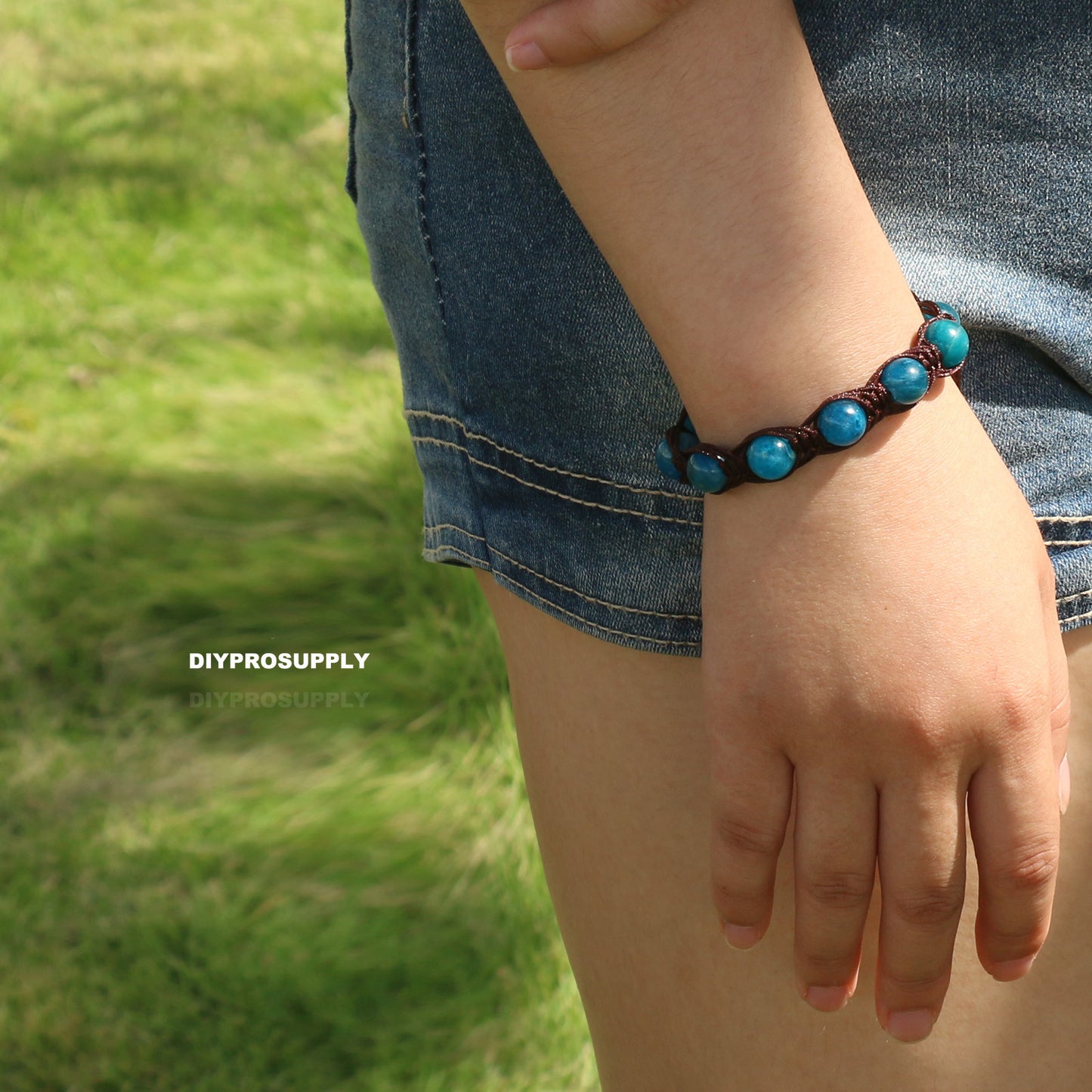 SB819 Blue Apatite Stone Eyelet Style Bracelet