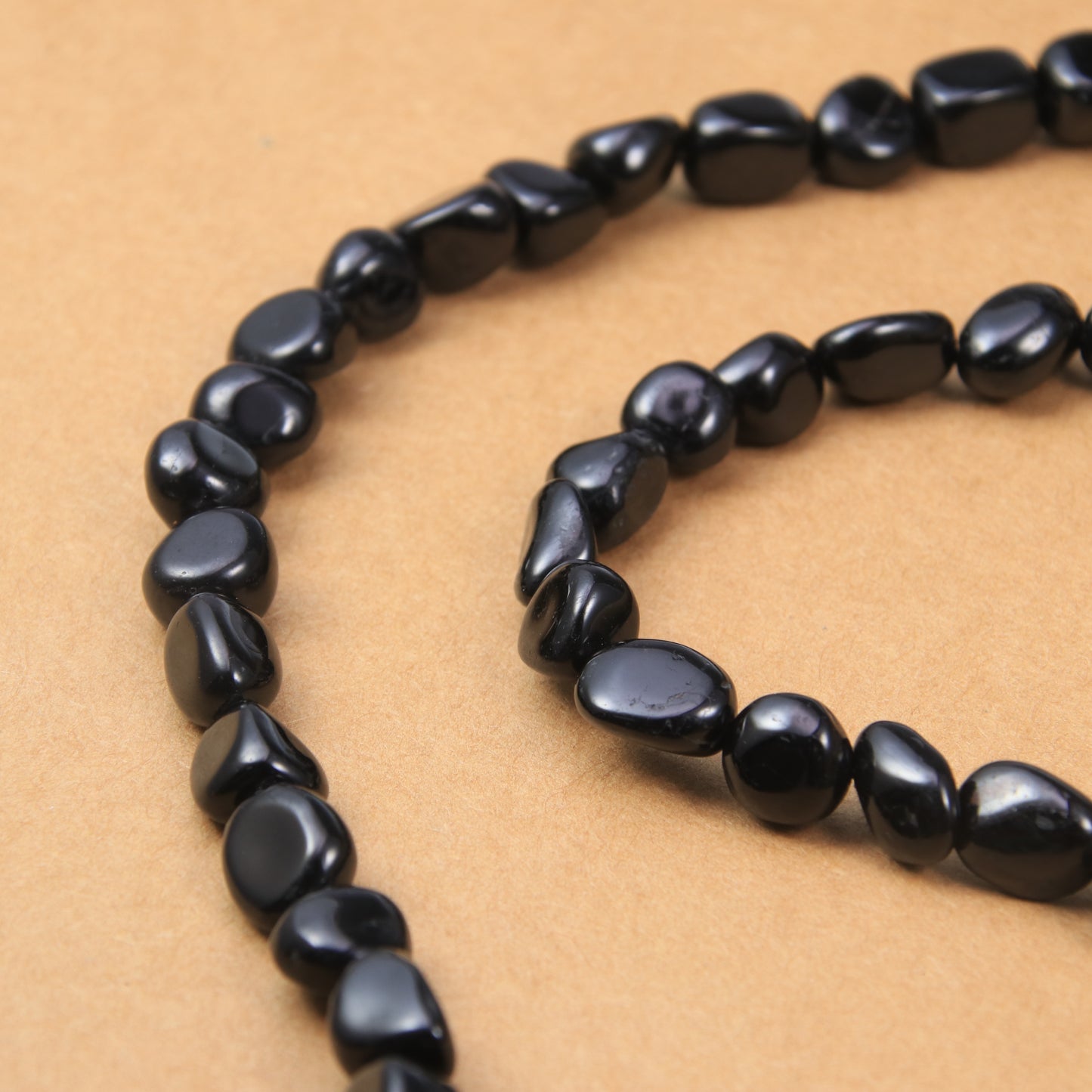 Black Tourmaline Beads（Cobblestone Shape）