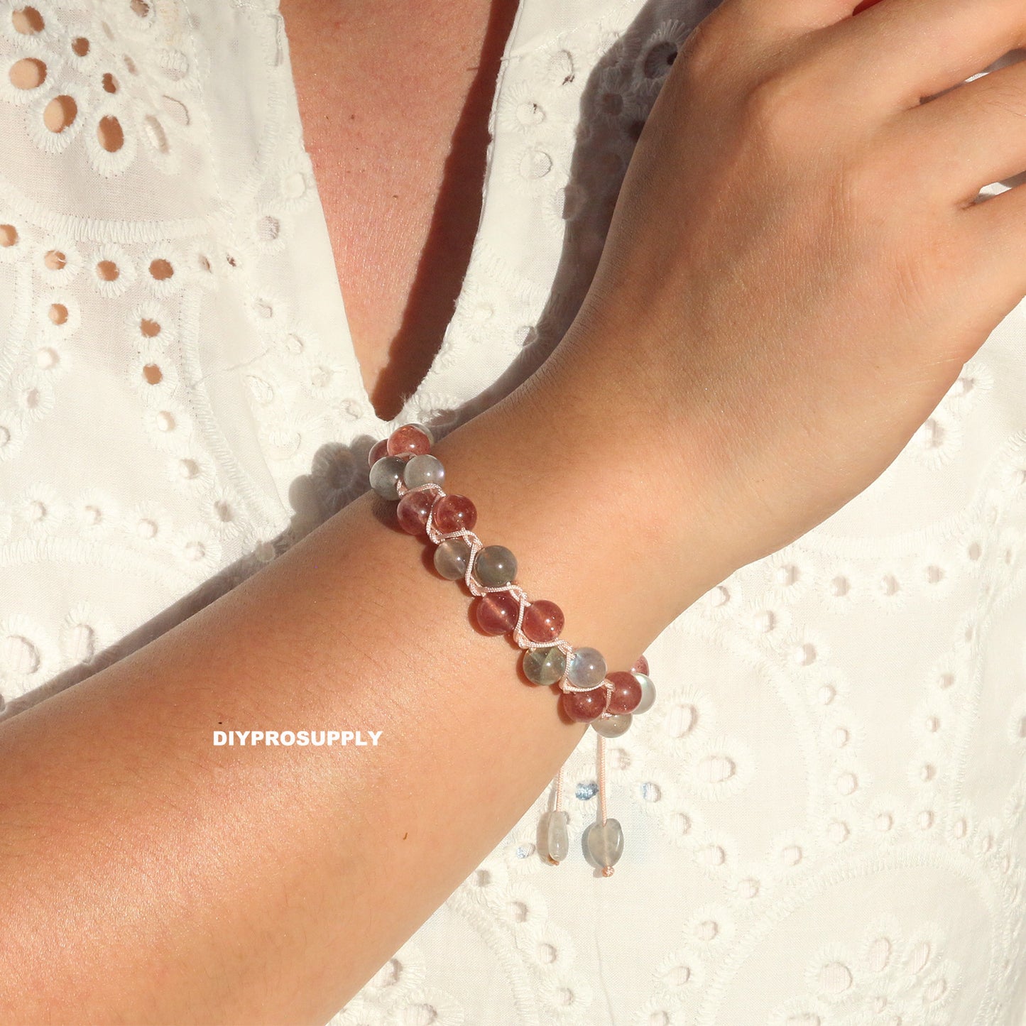 DB819 Strawberry and Labradorite Beads Bracelet