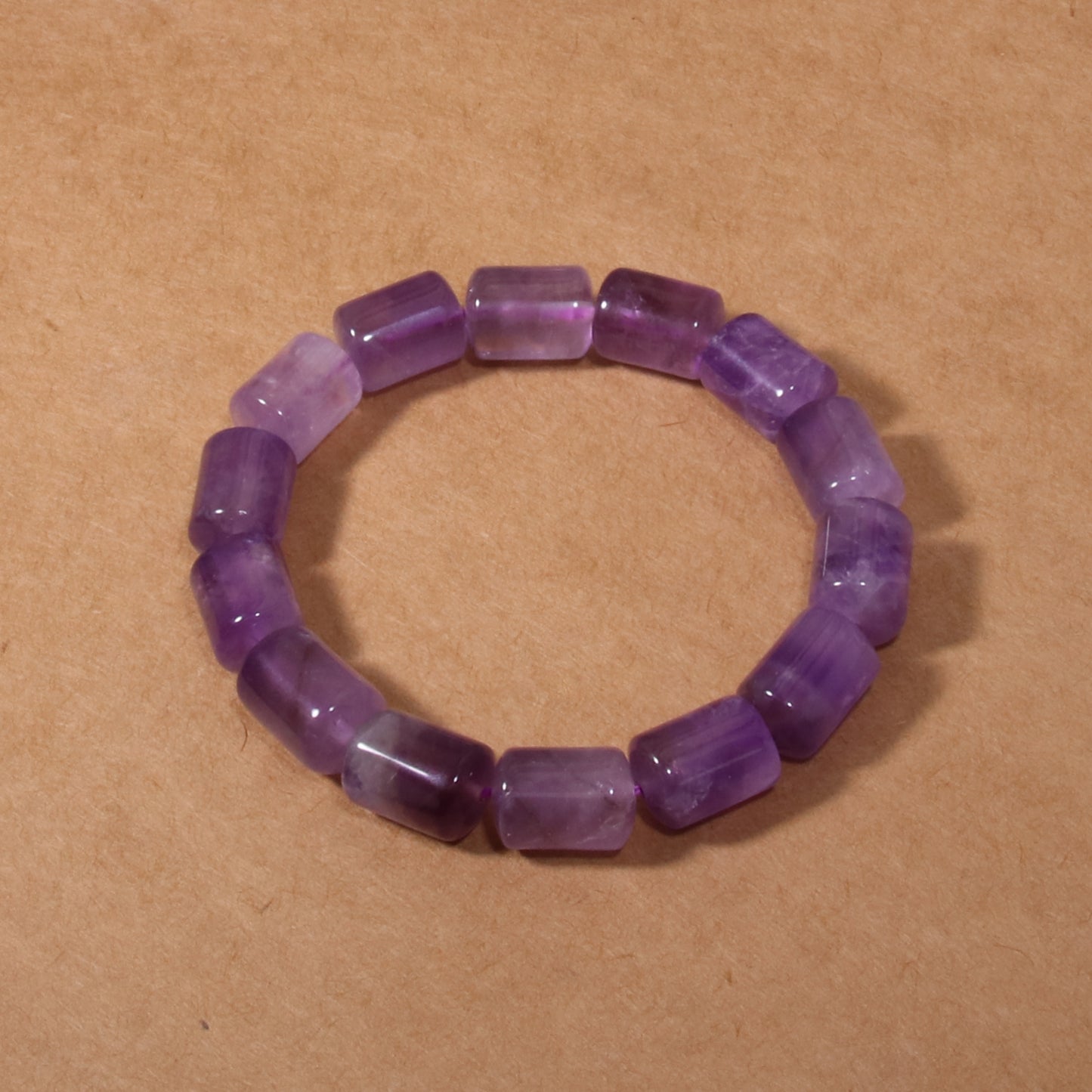 Bamboo-patterned amethyst
